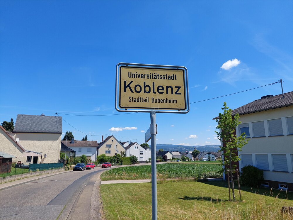 Einfahrt Bubenheim aus Richtung Rübenach