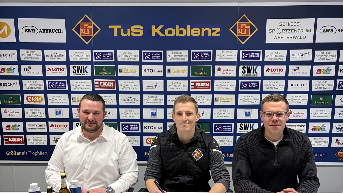 Vorzeitige Verlängerung: Cheftrainer Michael Stahl bleibt der TuS Koblenz auch über die Saison 25/26 hinaus erhalten. Vorzeitige Verlängerung: Cheftrainer Michael Stahl bleibt der TuS Koblenz auch über die Saison 25/26 hinaus erhalten.