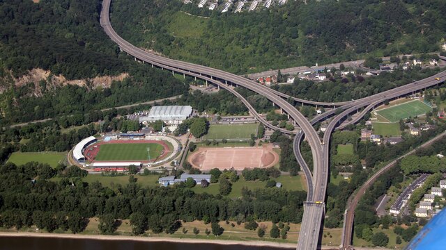 Der Sportpark Oberwerth in Koblenz 2011 (Archivbild) Stadt erhält Millionenbetrag für Sanierung von dieser Koblenzer Sportstätte