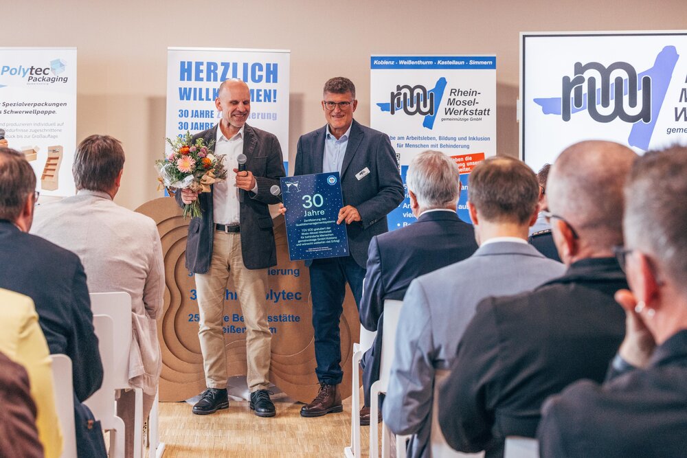 Gleich drei Jubiläen hat die Rhein-Mosel-Werkstatt (RMW) an ihrem Standort in Weißenthurm gefeiert. Das 25-jährige Bestehen der Betriebsstätte, 30 Jahre des Inklusionsunternehmens Polytec und Gleich drei Jubiläen hat die Rhein-Mosel-Werkstatt (RMW) an ihrem Standort in Weißenthurm gefeiert. Das 25-jährige Bestehen der Betriebsstätte, 30 Jahre des Inklusionsunternehmens Polytec und