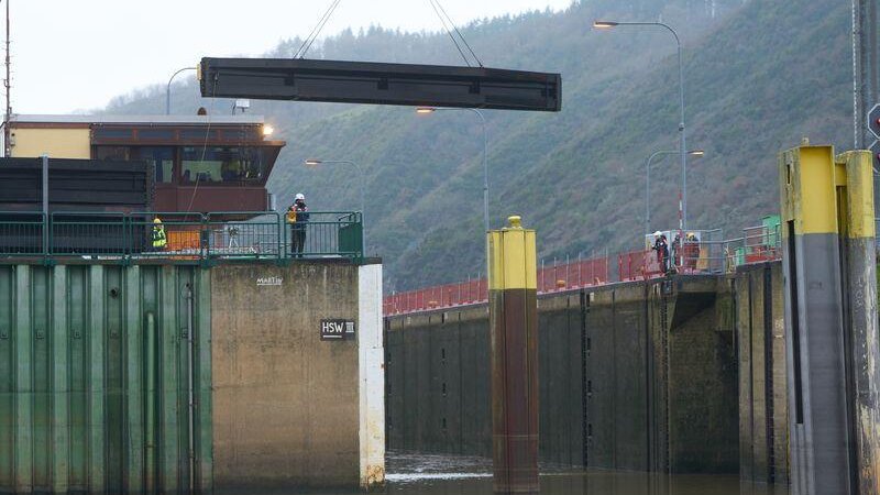 Schleuse Müden (beschädigt)