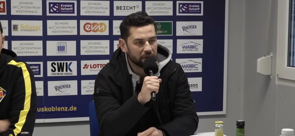 Trainer Yusuf Emre Kasal ist nicht mehr Trainer des FC Cosmos Koblenz.