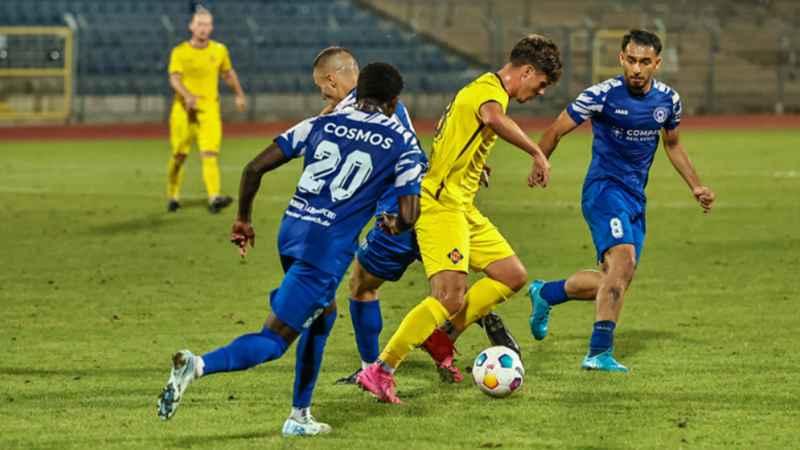 Spielen fortan auch im Ligabetrieb gegeneinander: FC Cosmos Koblenz und TuS Koblenz.