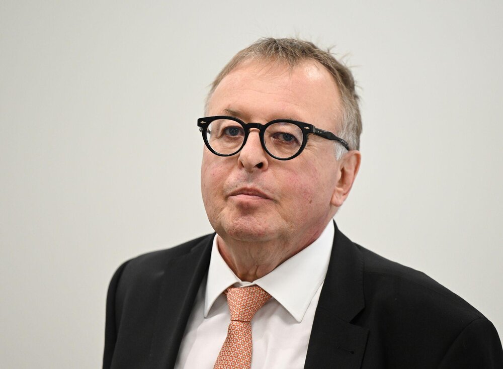 Im Disziplinarverfahren gegen den früheren Landrat liegt nun ein vorläufiges Ergebnis vor. (Archivbild) Im Disziplinarverfahren gegen den früheren Landrat liegt nun ein vorläufiges Ergebnis vor. (Archivbild)