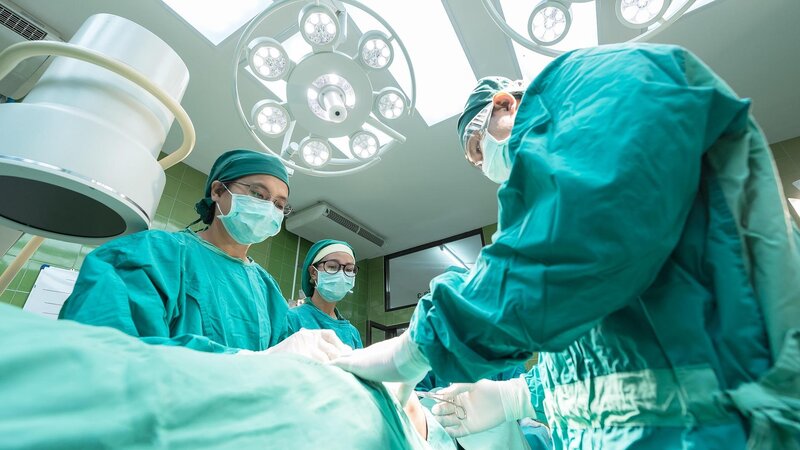 Eine Operation in einem Krankenhaus, Symbolbild