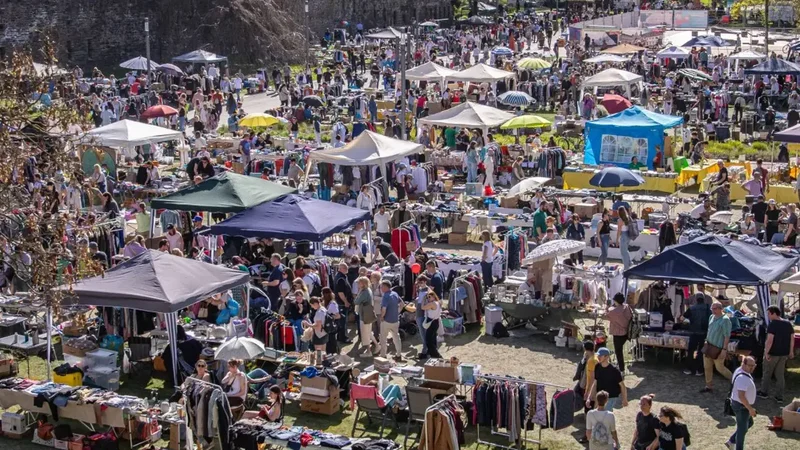 Flohmarkt am Deutschen Eck (Symbolbild)
