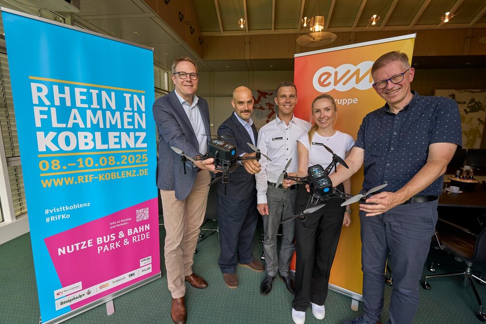 Steigen bald in die Lüfte: Die Drohnen für Rhein in Flammen 2025