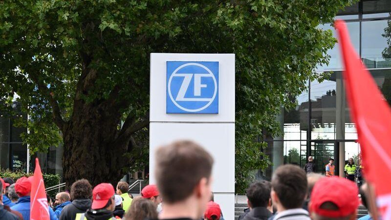 In den kommenden Wochen wird über die Zukunft der ZF-Kernsparte verhandelt. (Archivbild)