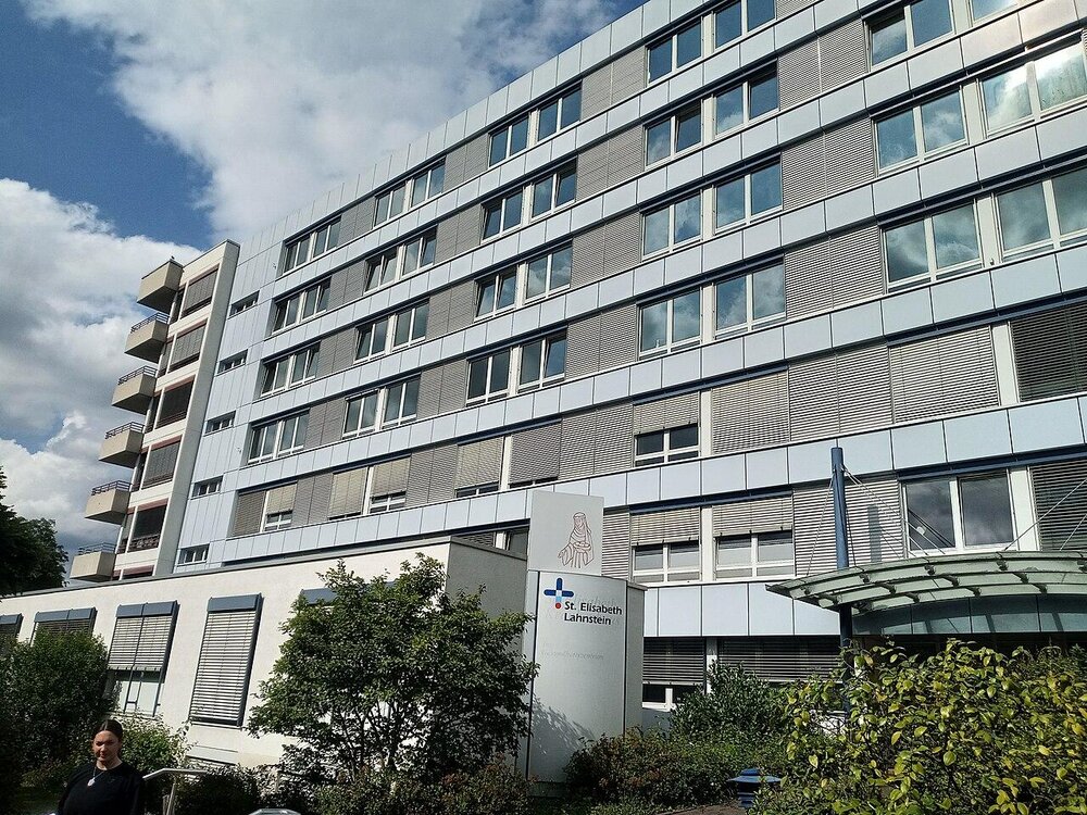In der Nacht von Freitag (14.05.2026) auf Samstag (15.05.2026) ereignete sich ein großer Einsatz im St. Elisabeth Krankenhaus in Lahnstein