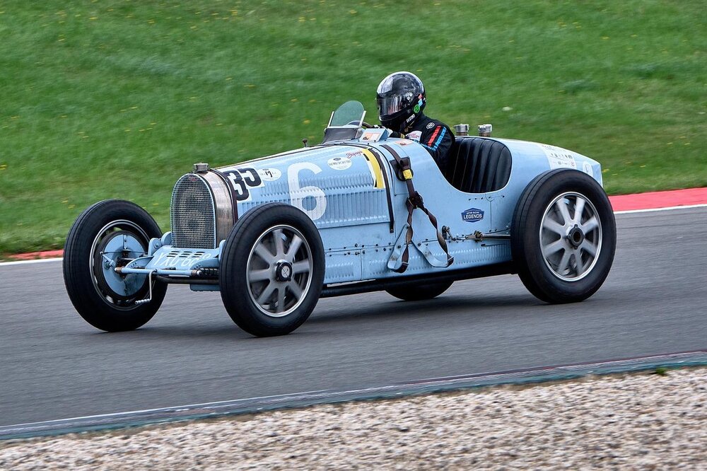 Oldtimer auf dem Nürburgring, Symbolbild