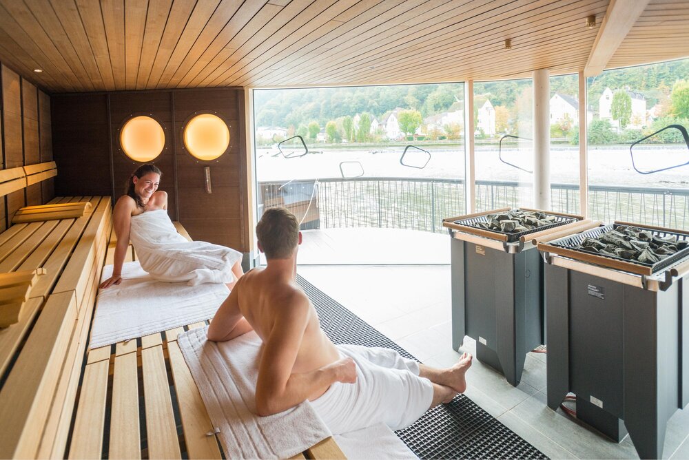 Die FlussSauna der Emser Therme lädt zum Entspannen ein. Die FlussSauna der Emser Therme lädt zum Entspannen ein.