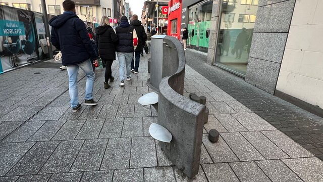 Shishabar-Razzia in Koblenzer Innenstadt: Zoll stellt zahlreiche Verstöße fest