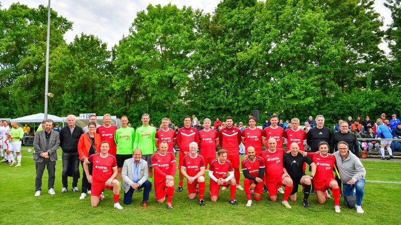 Die Lotto-Elf bei ihrem Spiel gegen Gau-Odernheim am 8. Mai 2025.