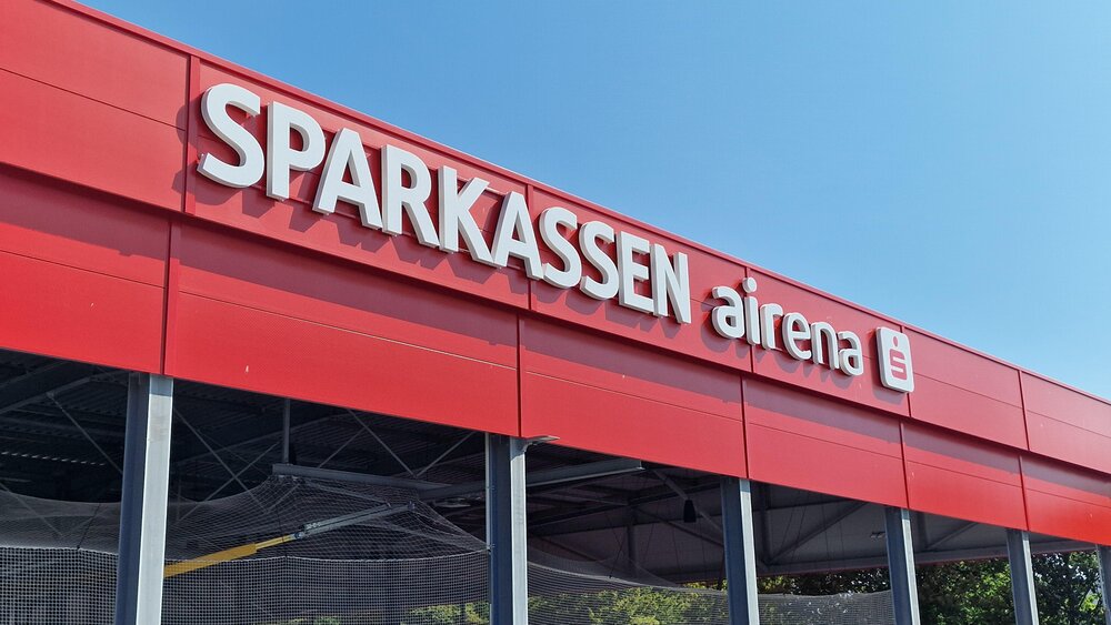 Die neue Sparkassen airena in Koblenz-Metternich. Die neue Sparkassen airena in Koblenz-Metternich.