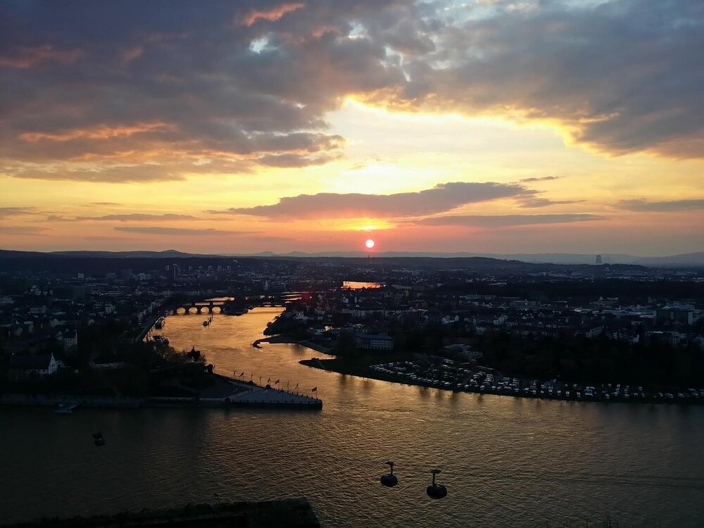 Koblenz, Sonnenuntergang - Symbolbild