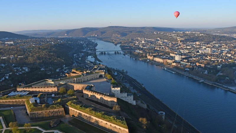 Ballonfahrt über die Festung Ehrenbreitstein.