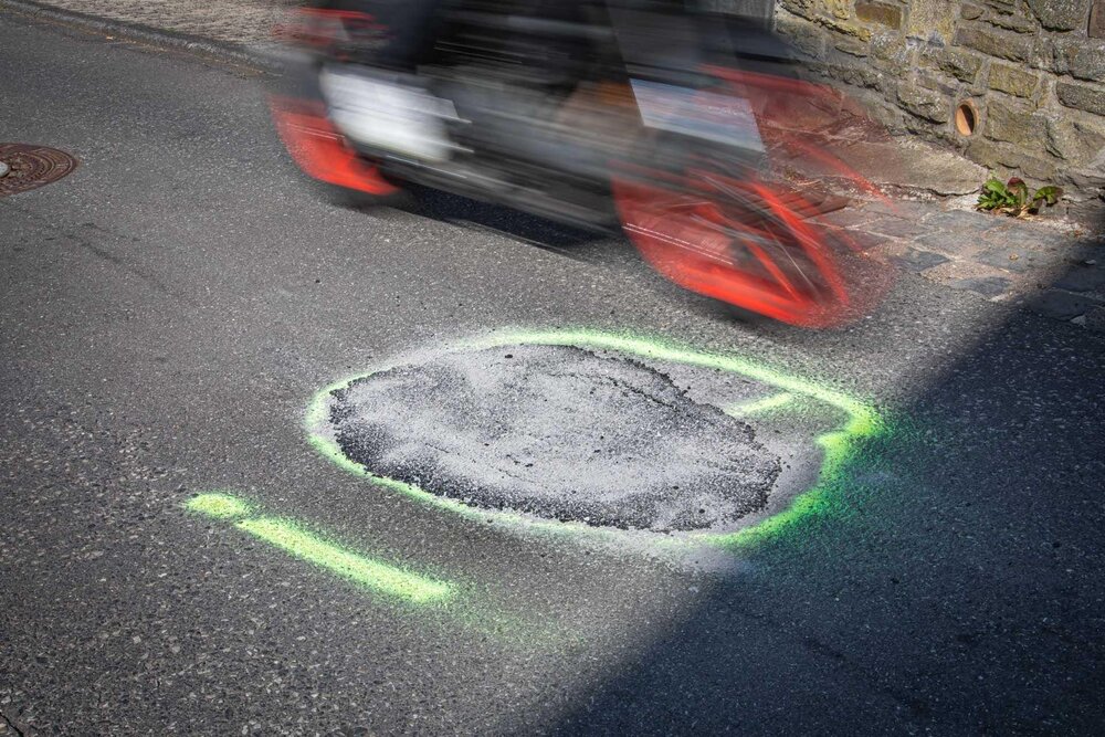 Die Wendelinusstraße in Koblenz muss für Reparatur der Fahrbahn mehr als eine Woche lang voll gesperrt werden.