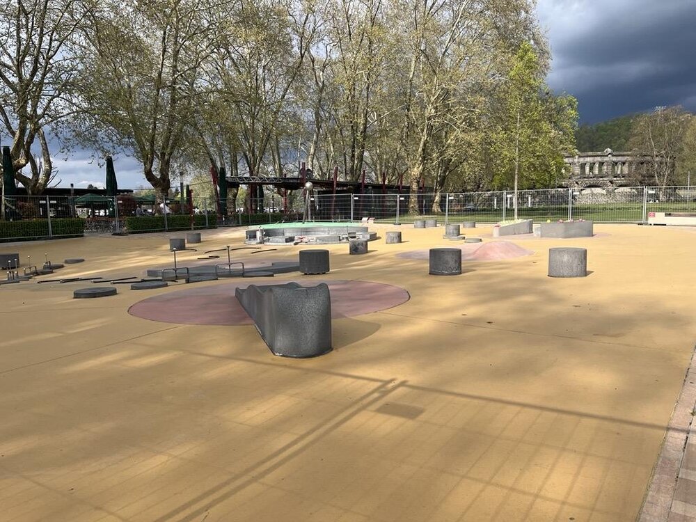 Der Wasserspielplatz am Deutschen Eck bleibt vorerst geschlossen. (Archivbild) Der Wasserspielplatz am Deutschen Eck bleibt vorerst geschlossen. (Archivbild)