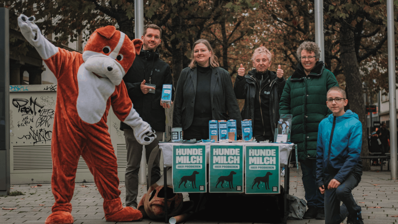 Bereits im November 2022 machte die PETA in Stuttgart mit der Aktion aufmerksam.