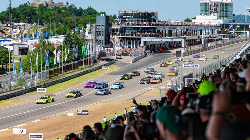 Auftakt in das Jahr 2026 am Nürburgring.