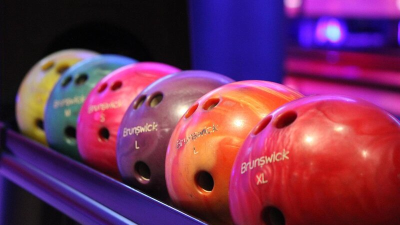 Bowlingkugeln (Symbolbild)
