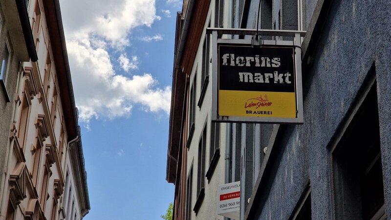 Die Kneipe Florinsmarkt in Koblenz wird zur Studentenkneipe.