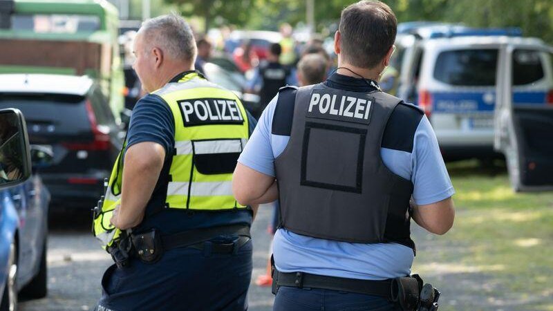 Die Polizei verschärft die Kontrollen. (Symbolbild)