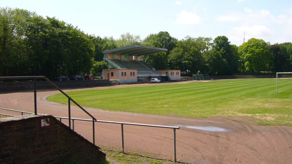 Das Raiffeisenstadion in Neuwied. Das Raiffeisenstadion in Neuwied.
