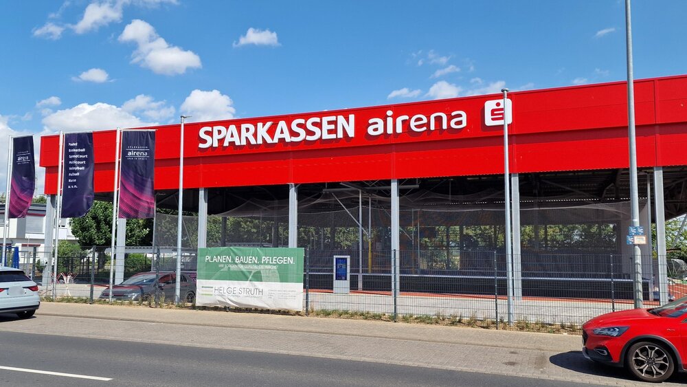 Die Sparkassen airena in Koblenz-Metternich.