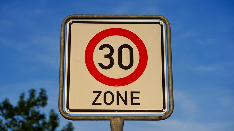 Tempo 30-Zonen (Symbolbild)