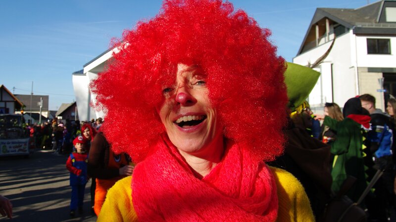 Der Strassenkarneval geht seinen Höhepunkten entgegen.
