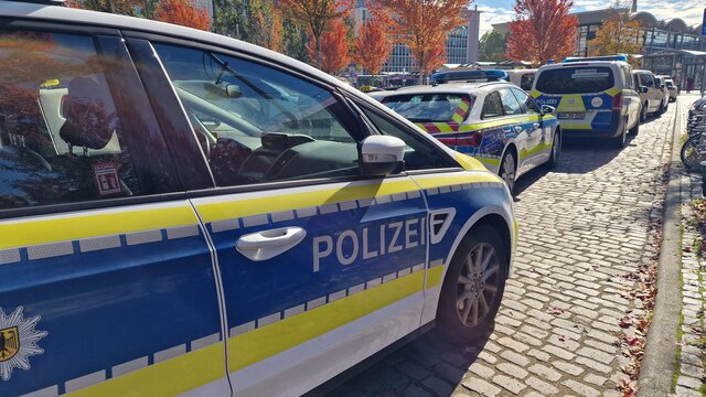 Polizei-Razzien in Koblenz: 1000 Kontrollen und 8 Haftbefehle in der Innenstadt