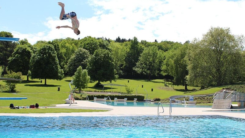 Freibad (Symbolbild)