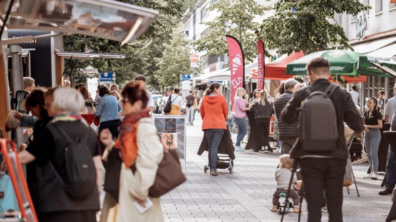 Der neue Dillemarkt wird direkt an den Wochenmarkt in der Schloßstraße anschließen.
