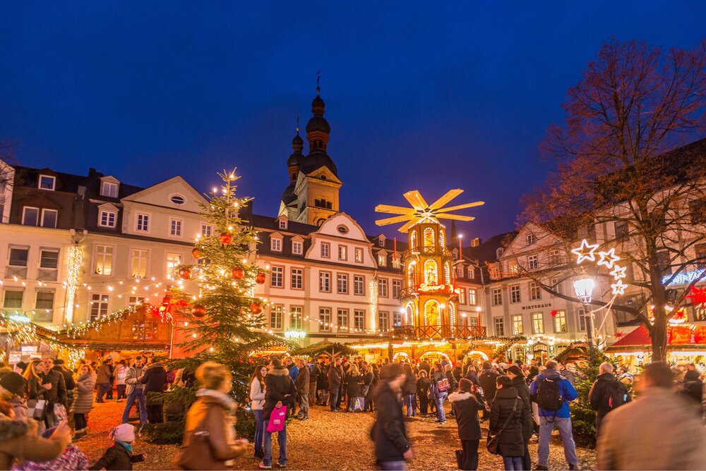 Koblenzer Weihnachtsmarkt in der Altstadt. Koblenzer Weihnachtsmarkt in der Altstadt.