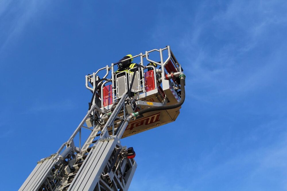 Höhenrettung der Feuerwehr (Symbolbild) Höhenrettung der Feuerwehr (Symbolbild)