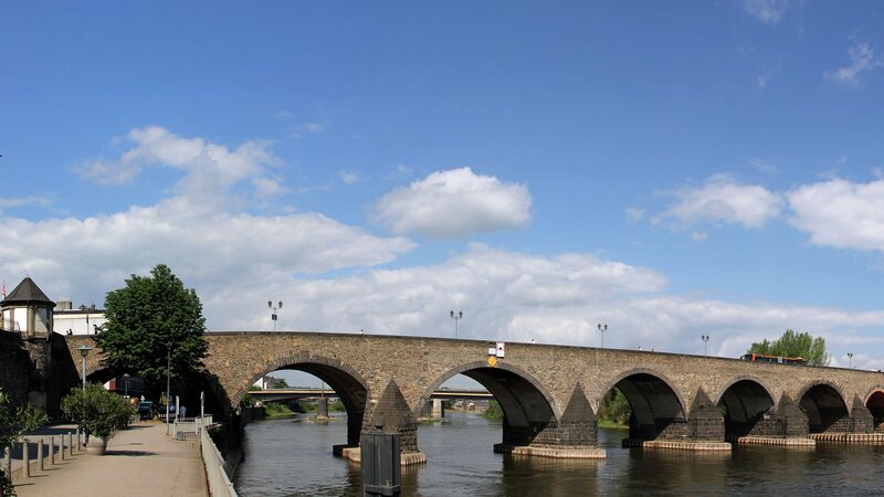 Die Balduinbrücke in Koblenz wird für drei Wochen teilweise gesperrt, Archivbild.