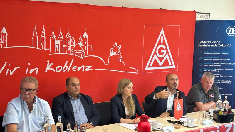 Pressegespräch der Arbeitnehmervertreter bei der IG Metall in Koblenz.