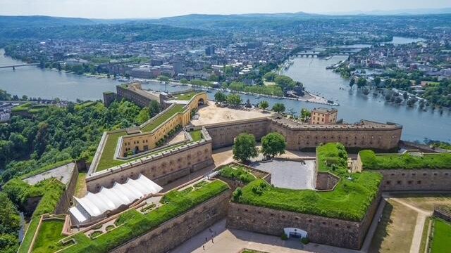 Festung Ehrenbreitstein (Luftaufnahme) Neue Techno-Eventreihe „Festung Electronica“ in Koblenz