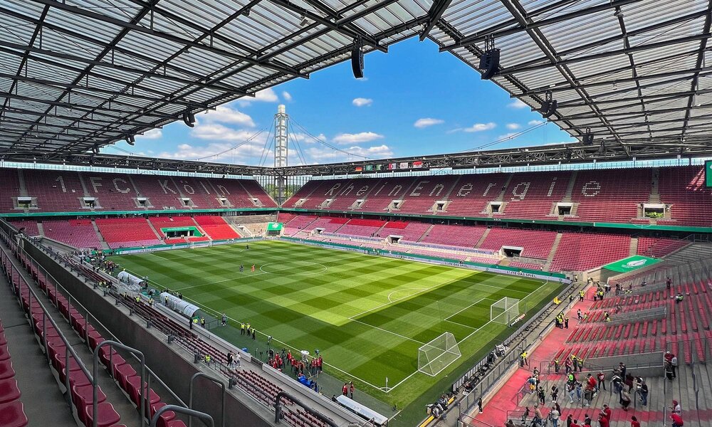 Das Stadion in Köln ist neben den Arenen in Mainz und Koblenz möglicher Spielort für das Engerser DFB-Pokalspiel gegen Eintracht Frankfurt. Das Stadion in Köln ist neben den Arenen in Mainz und Koblenz möglicher Spielort für das Engerser DFB-Pokalspiel gegen Eintracht Frankfurt.