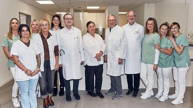 Ein hochmotiviertes Team um Dr. Maasberg wird sich um die gesundheitliche Versorgung in Mayen und Umgebung kümmern. Neues Fach- und Hausarztzentrum in Mayen eröffnet