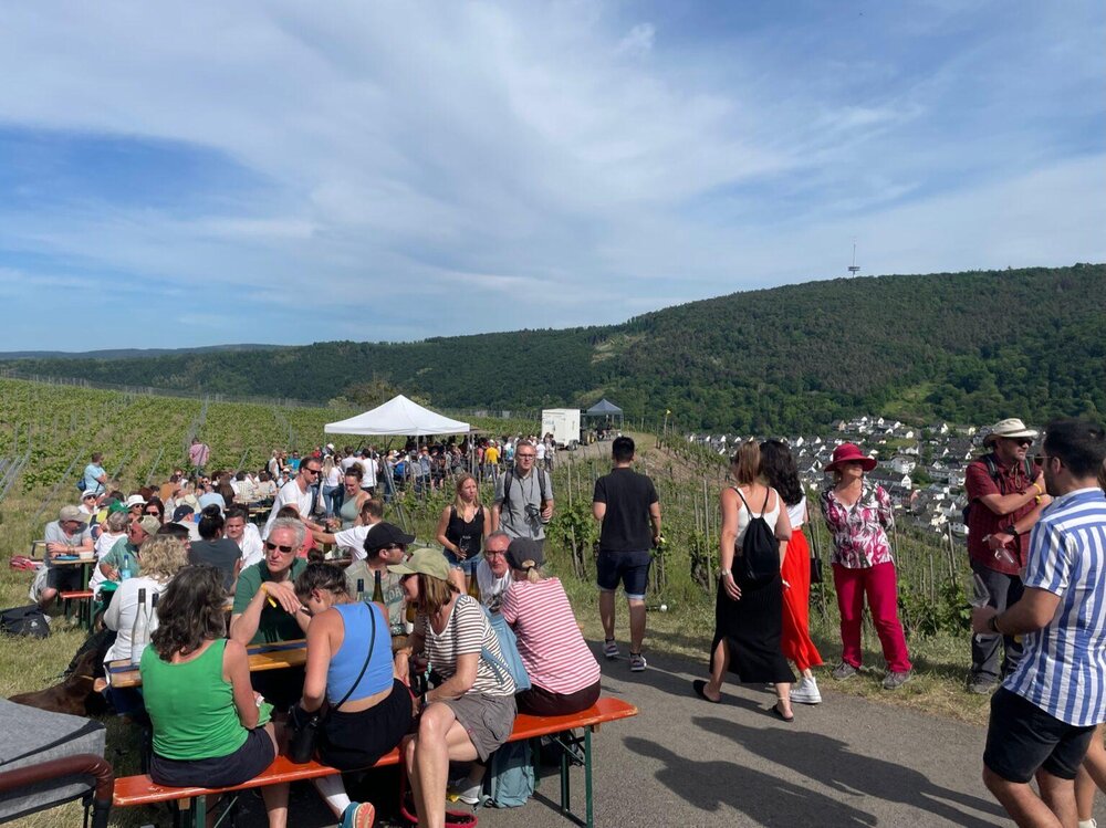 Das Steillagenfest in Winningen. Das Steillagenfest in Winningen.