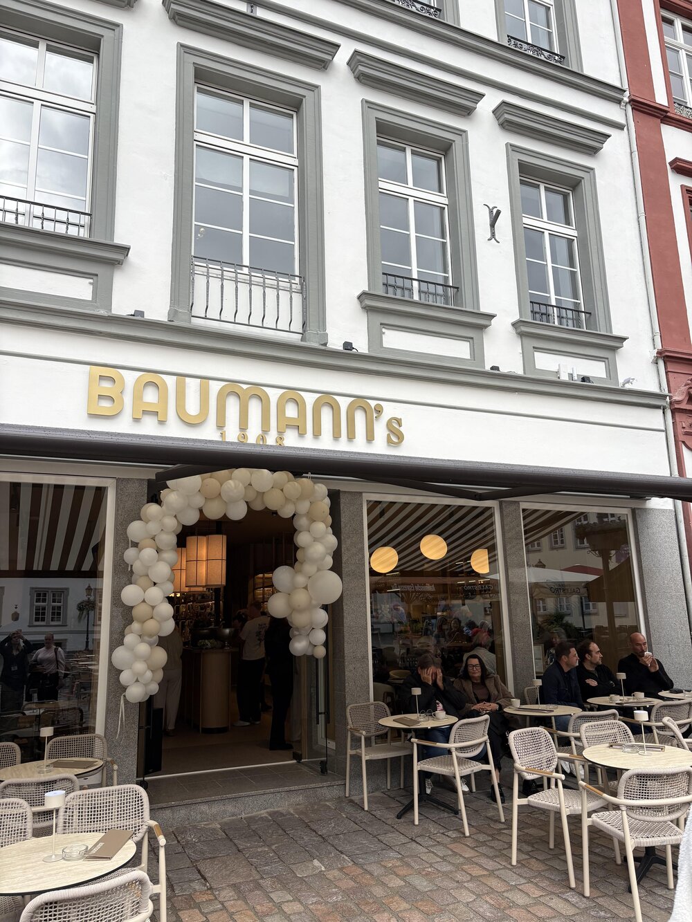 Konditorei Baumann hat am 8. Oktober seinen zweiten Standort in der Koblenzer Altstadt eröffnet.