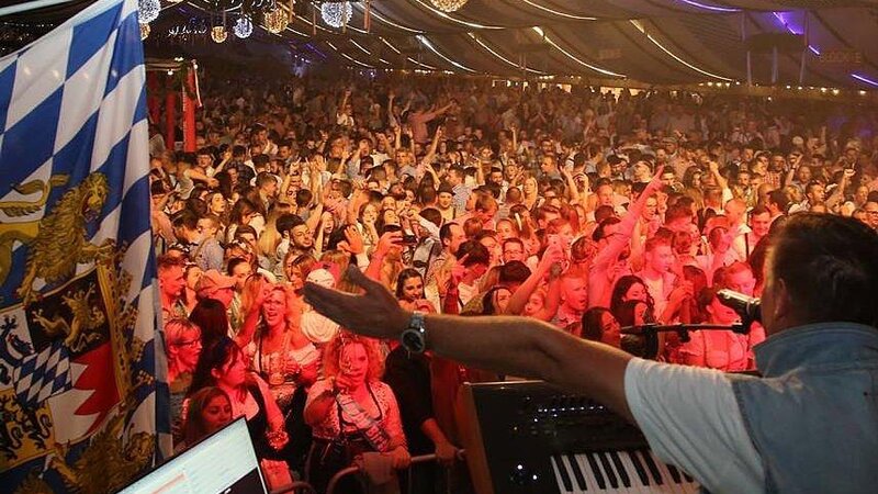 Feststimmung wird auch beim Jubiläum des Koblenzer Oktoberfest 2025 zu erwarten sein.