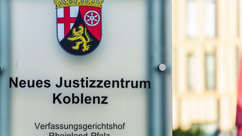 Der Verfassungsgerichtshof lehnte den Eilantrag der AfD ab. (Archivbild)