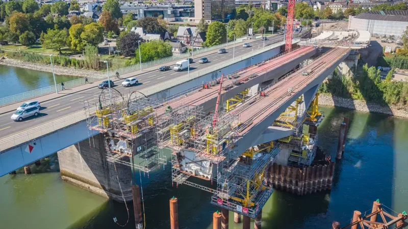 Großbaustelle Pfaffendorfer Brücke