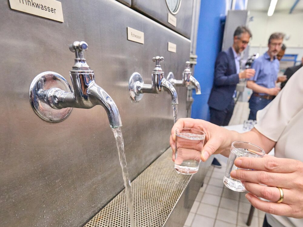 Die Preise für Trinkwasser bleiben im Bereich der VWM stabil. Die Preise für Trinkwasser bleiben im Bereich der VWM stabil.