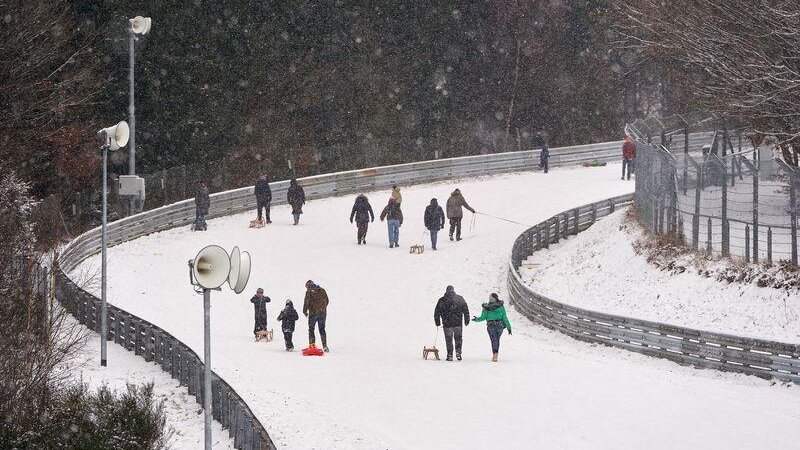 Rund um den Nürburgring läuft der Verkehr weiter flüssig.