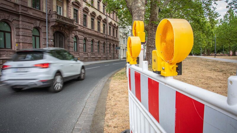 Straßensperrung am Clemensplatz.