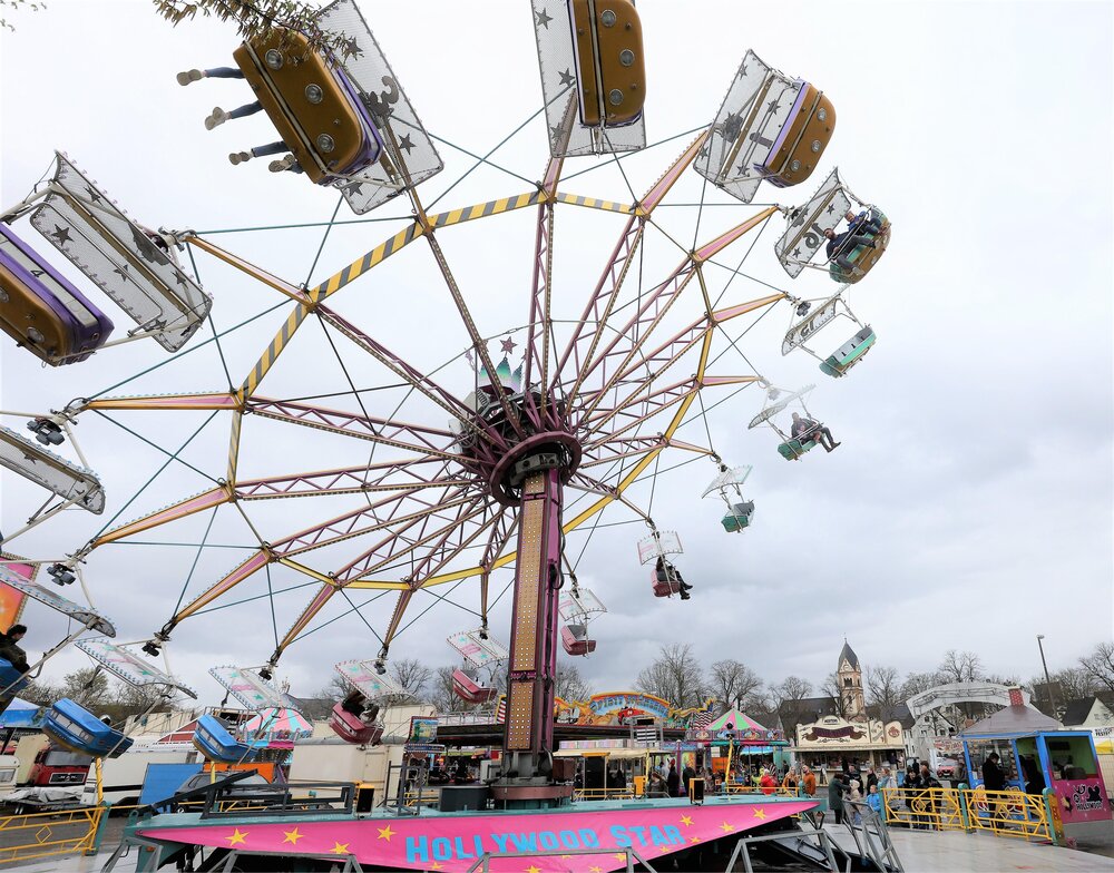 Osterkirmes in Neuwied.